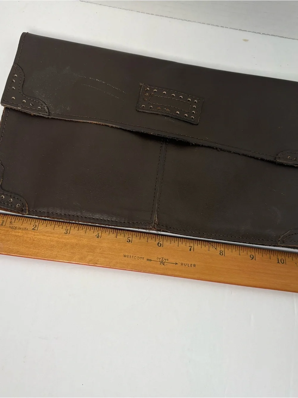 Vtg. HLC chocolate brown leather western envelope clutch